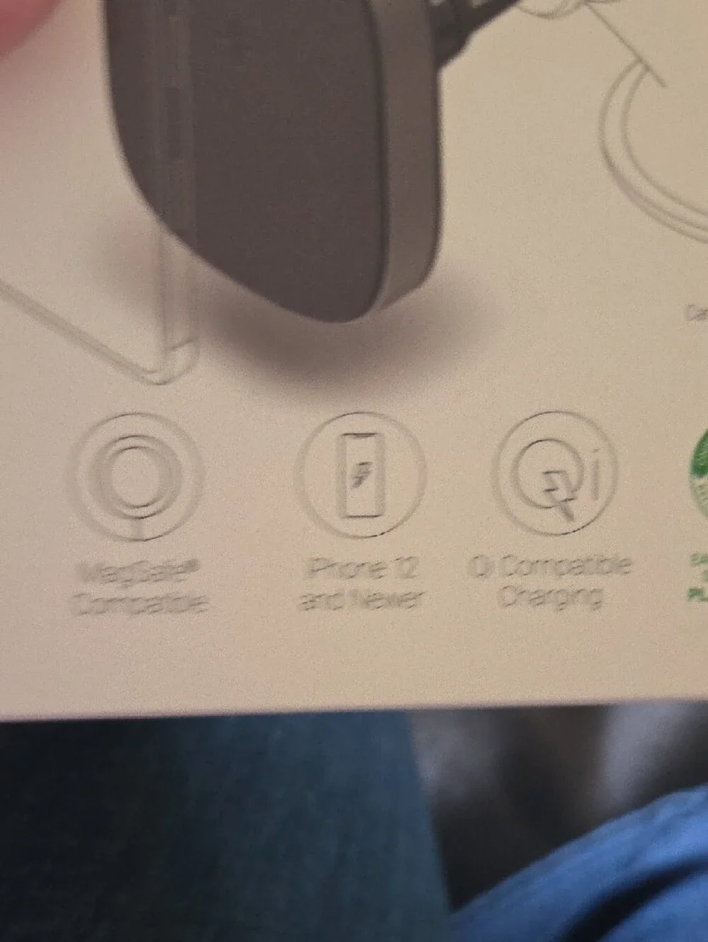 Venti Wireless Phone Car Charger - Black